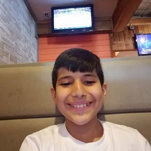 Meet your Posher, Nicholas